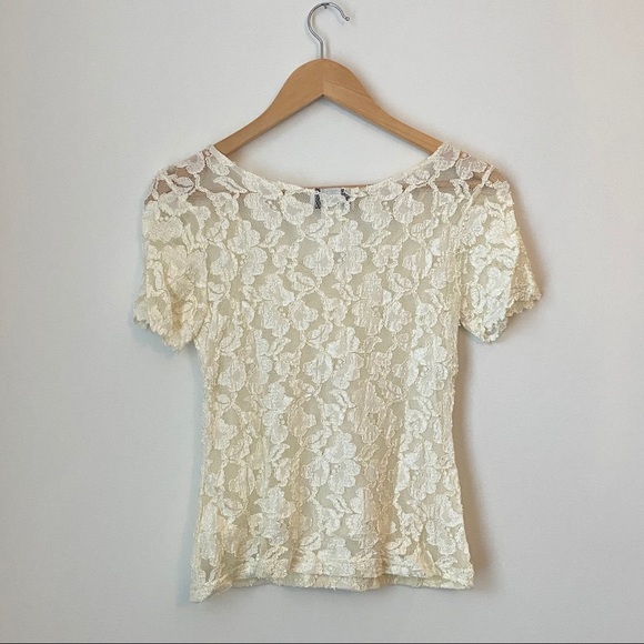 Vintage White Floral Lace Blouse - Picture 3 of 6